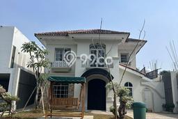 Ready to Use! Luxury House LT 400m2 Desain Elegan di Sentul City Ready to Use! Luxury House LT 400m2 Desain Elegan di Sentul City