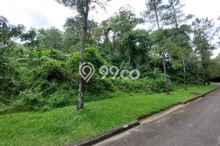 Kavling Tanah untuk Dijual di Sentul City, Bogor, Luas 2300m2 Kavling Tanah untuk Dijual di Sentul City, Bogor, Luas 2300m2