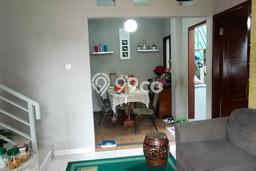 Rumah Minimalis 3 KT di Sariwangi Bandung Semi Furnished Rumah Minimalis 3 KT di Sariwangi Bandung Semi Furnished