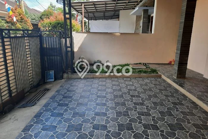 Hunian Nyaman Asri 5 KT Siap Pakai di Buah Batu Bandung Hunian Nyaman Asri 5 KT Siap Pakai di Buah Batu Bandung