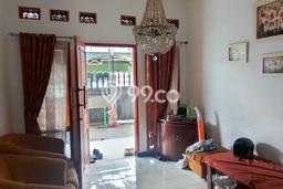 Rumah Minimalis 3 Kamar LT 200m2 di Moch Toha Rumah Minimalis 3 Kamar LT 200m2 di Moch Toha
