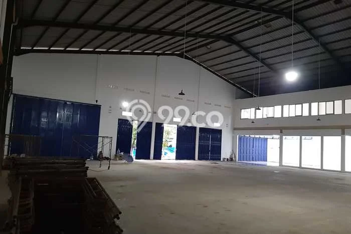Disewakan Gudang komersial di Kiaracondong luas bangunan 1200m2 Disewakan Gudang komersial di Kiaracondong luas bangunan 1200m2