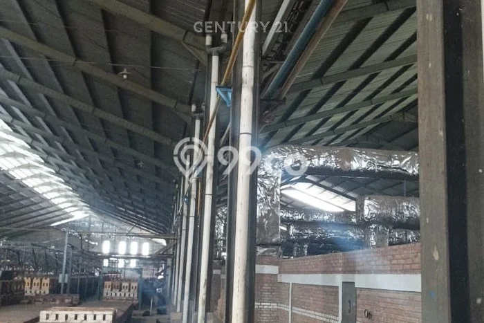 Area Ramai! Gudang Dijual di Ciwaringin untuk Bisnis Luas Bangunan 12000m2 Area Ramai! Gudang Dijual di Ciwaringin untuk Bisnis Luas Bangunan 12000m2