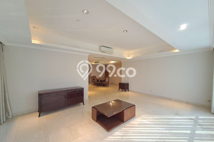 Sewa Apartemen Minimalis 170m2 Punya 4 KT, 3 KM, Lokasi di Kebayoran Baru Sewa Apartemen Minimalis 170m2 Punya 4 KT, 3 KM, Lokasi di Kebayoran Baru