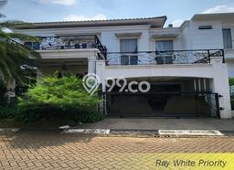Hunian Elit LB 400m2 Siap Huni Desain Elegan di Bintaro, Tangerang Selatan Hunian Elit LB 400m2 Siap Huni Desain Elegan di Bintaro, Tangerang Selatan