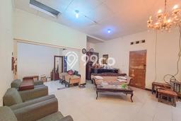Siap Huni Rumah Mewah 7 Kamar di Kebayoran Baru Dekat ke Mana Saja Siap Huni Rumah Mewah 7 Kamar di Kebayoran Baru Dekat ke Mana Saja