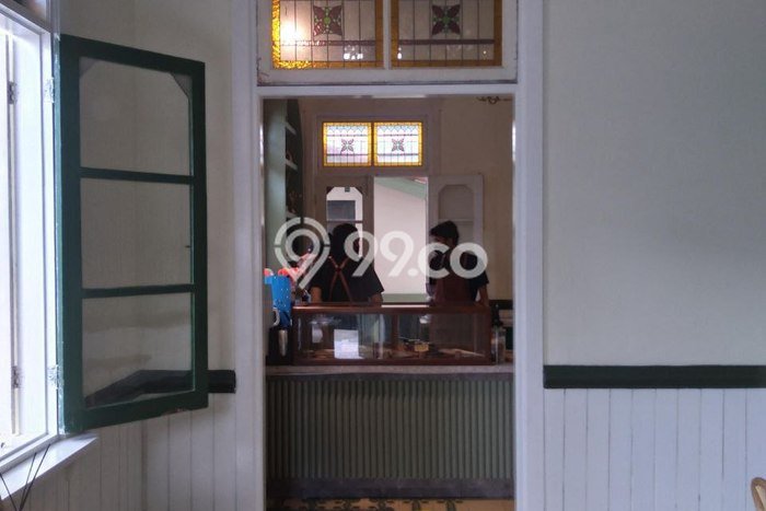 Rumah di Burangrang, Siap Huni, 3 KM, Dekat Burangrang, Bandung, Bandung, Luas 625m² LB 450m² Rumah di Burangrang, Siap Huni, 3 KM, Dekat Burangrang, Bandung, Bandung, Luas 625m² LB 450m²