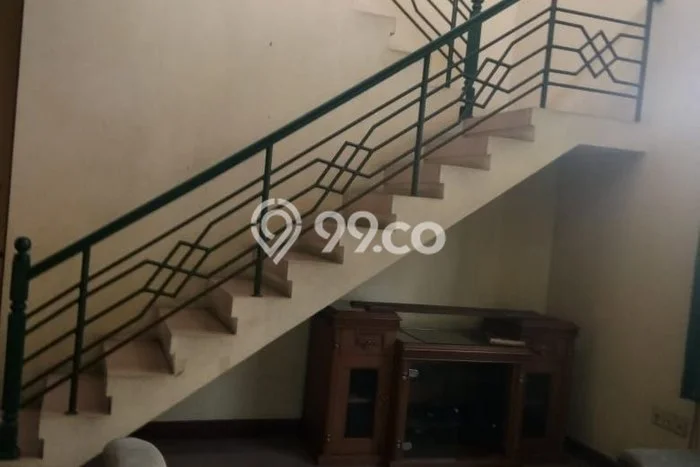Jual Rumah Favorit Siap Huni LB 240m2 di Arcamanik, Bandung Jual Rumah Favorit Siap Huni LB 240m2 di Arcamanik, Bandung