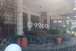 HUNIAN PILIHAN! Rumah area , Luas 880m2m² LB 550m2m² HUNIAN PILIHAN! Rumah area , Luas 880m2m² LB 550m2m²