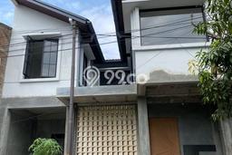 Rumah Strategis Minimalis Lb 130m2 di Arcamanik, Bandung Rumah Strategis Minimalis Lb 130m2 di Arcamanik, Bandung
