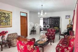 Rumah Dengan Harga Terbaik LT 530m² Akses Mudah di Kawasan Prospektif Riau, Bandung Rumah Dengan Harga Terbaik LT 530m² Akses Mudah di Kawasan Prospektif Riau, Bandung