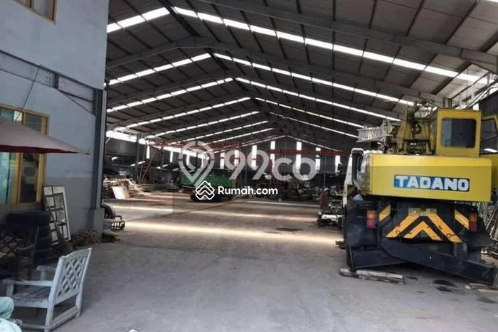 Gudang Dijual di Bandung LT 3810m2 & LB 2750m2 Lokasi Terbaik! Gudang Dijual di Bandung LT 3810m2 & LB 2750m2 Lokasi Terbaik!
