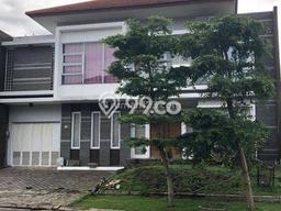 Dijual Rumah Luas Elegan Dengan View Cantik di Kota Baru Parahyangan, Bandung Dijual Rumah Luas Elegan Dengan View Cantik di Kota Baru Parahyangan, Bandung