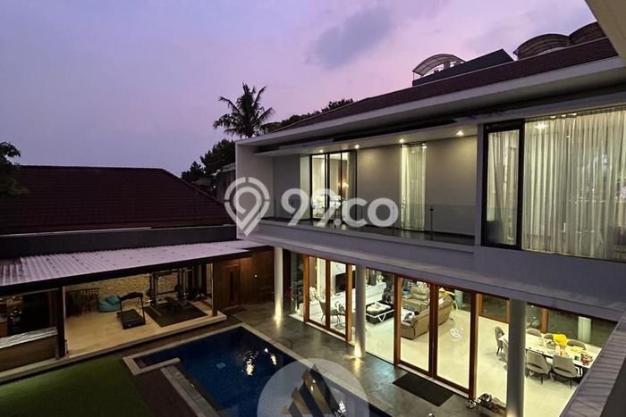 Jual Rumah Mewah Megah Dengan View Eksklusif di Pasteur, Bandung Jual Rumah Mewah Megah Dengan View Eksklusif di Pasteur, Bandung
