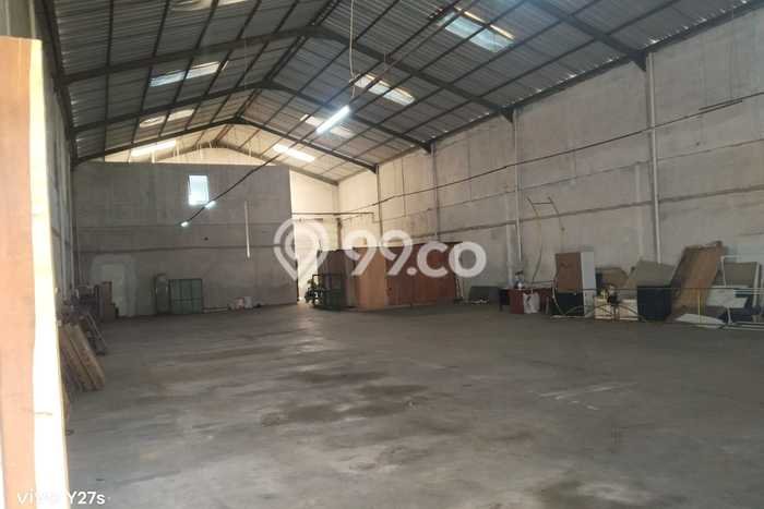 Gudang Usaha Dijual di Kutawaringin Bandung LT 790m2 & LB 850m2 Gudang Usaha Dijual di Kutawaringin Bandung LT 790m2 & LB 850m2