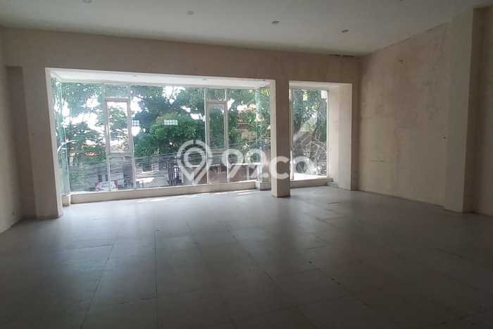 Ruko Kawasan , Luas 350m2m², For Rent, Pusat Komersial, Siap Usaha Ruko Kawasan , Luas 350m2m², For Rent, Pusat Komersial, Siap Usaha