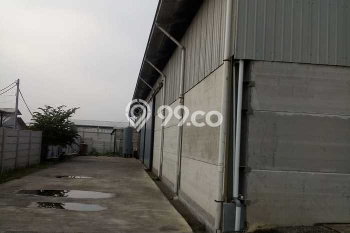 Gudang Kawasan Batujajar, Luas 2400m2m², Kawasan Bisnis, Ramai Gudang Kawasan Batujajar, Luas 2400m2m², Kawasan Bisnis, Ramai