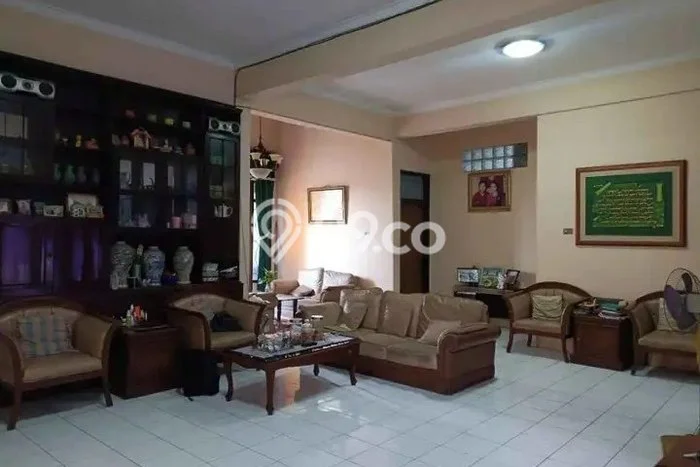 Rumah Modern 5 KT di Soekarno Hatta Bandung Unfurnished Rumah Modern 5 KT di Soekarno Hatta Bandung Unfurnished