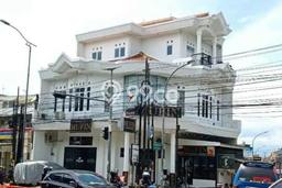 Ruko Dijual di Bandung LT 240m2 & LB 420m2 Lokasi Terbaik! Ruko Dijual di Bandung LT 240m2 & LB 420m2 Lokasi Terbaik!