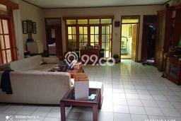 Rumah Idaman Keluarga! Rumah 2 Lantai di Turangga, Bandung, LT 400m² LB 260m² Rumah Idaman Keluarga! Rumah 2 Lantai di Turangga, Bandung, LT 400m² LB 260m²
