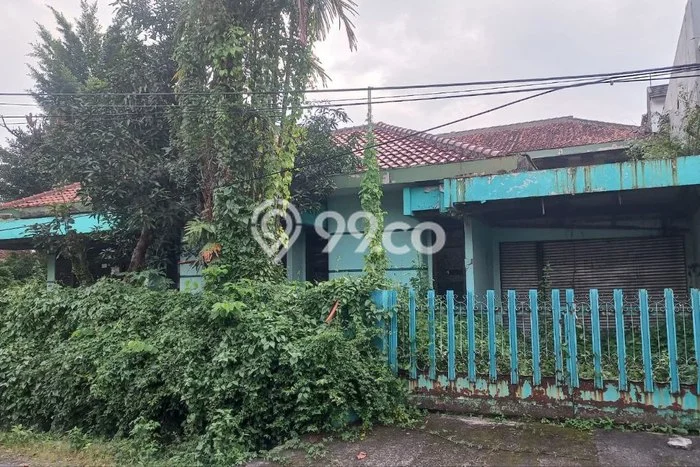 Rumah Elit LB 374m2 Siap Pakai Desain Elegan di Buah Batu, Bandung Rumah Elit LB 374m2 Siap Pakai Desain Elegan di Buah Batu, Bandung