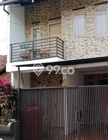 Rumah Disewakan Bandung LT 94m2 LB 110m2 Kawasan Cikutra Rumah Disewakan Bandung LT 94m2 LB 110m2 Kawasan Cikutra