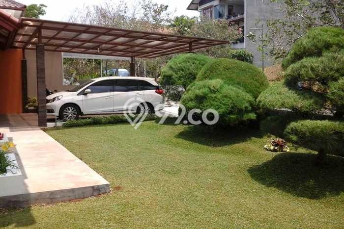 Jual Rumah Mewah Megah Dengan View Cantik di Dago Pakar, Bandung Jual Rumah Mewah Megah Dengan View Cantik di Dago Pakar, Bandung
