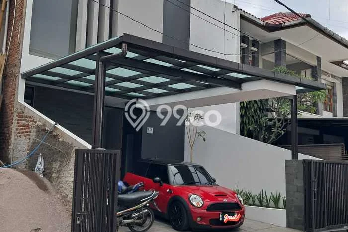 Rumah Luas Asri 3 KT Siap Pakai di Buah Batu Bandung Rumah Luas Asri 3 KT Siap Pakai di Buah Batu Bandung