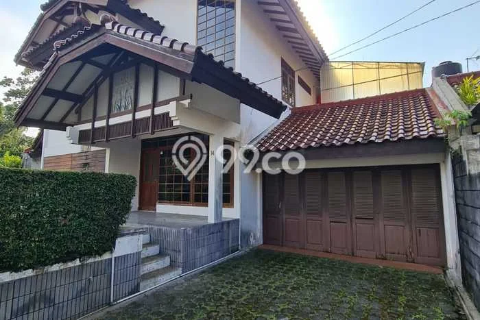 Hunian Elit LB 350m2 Siap Pakai Desain Elegan di Pasteur, Bandung Hunian Elit LB 350m2 Siap Pakai Desain Elegan di Pasteur, Bandung