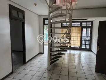 Disewakan Rumah Murah di Turangga Bandung Punya 3 KT Disewakan Rumah Murah di Turangga Bandung Punya 3 KT