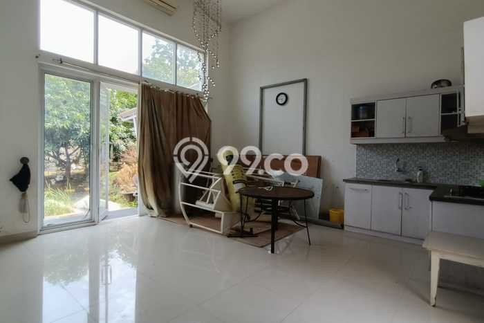 Rumah Elit Modern Tanpa Renovasi di Graha Raya Bintaro Tangerang Selatan Rumah Elit Modern Tanpa Renovasi di Graha Raya Bintaro Tangerang Selatan