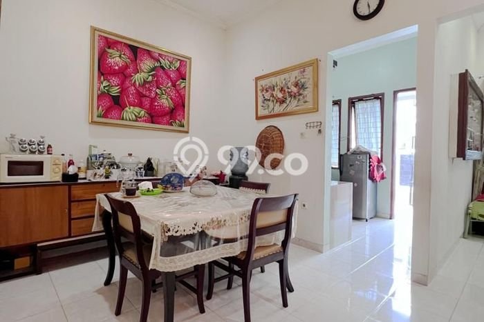Hunian Cantik Minimalis Lb 118m2 di Ciputat, Tangerang Selatan Hunian Cantik Minimalis Lb 118m2 di Ciputat, Tangerang Selatan