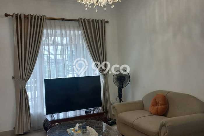 Hunian Nyaman Asri 2 KT Siap Huni di Sektor 5 - Bintaro Tangerang Selatan Hunian Nyaman Asri 2 KT Siap Huni di Sektor 5 - Bintaro Tangerang Selatan