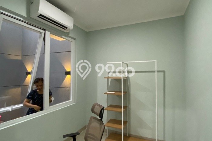 Dijual Rumah Eksklusif 3 KT di Sektor 3A - Bintaro, Tangerang Selatan Dijual Rumah Eksklusif 3 KT di Sektor 3A - Bintaro, Tangerang Selatan