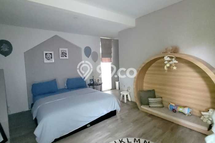 Hunian Mewah LB 250m2 Siap Huni Desain Elegan di Sektor 9-Bintaro, Tangerang Selatan Hunian Mewah LB 250m2 Siap Huni Desain Elegan di Sektor 9-Bintaro, Tangerang Selatan