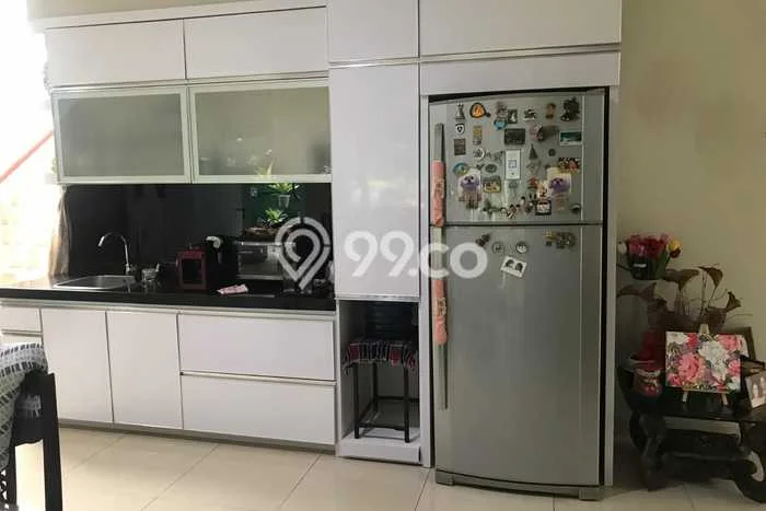 Rumah Elit LB 245m2 Siap Pakai Desain Elegan di Sektor 7-Bintaro, Tangerang Selatan Rumah Elit LB 245m2 Siap Pakai Desain Elegan di Sektor 7-Bintaro, Tangerang Selatan