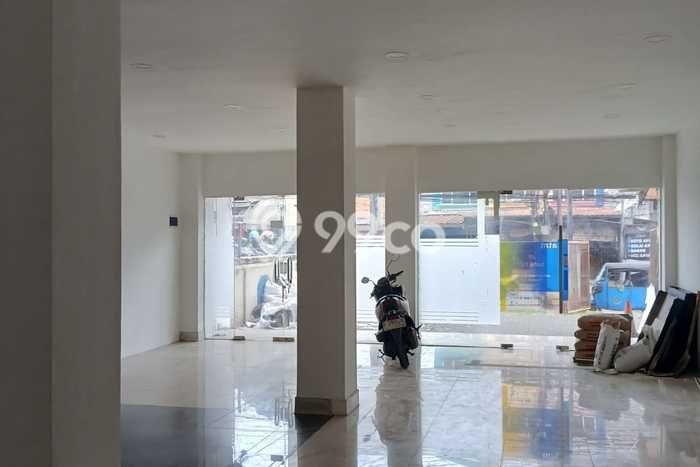 FOR SALE! Ruko di Ciledug Tangerang, LT 104m2, LB 312m2 FOR SALE! Ruko di Ciledug Tangerang, LT 104m2, LB 312m2