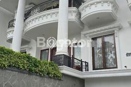 Rumah Luxury Modern Siap Huni di Bogor Nirwana Residence Bogor Rumah Luxury Modern Siap Huni di Bogor Nirwana Residence Bogor