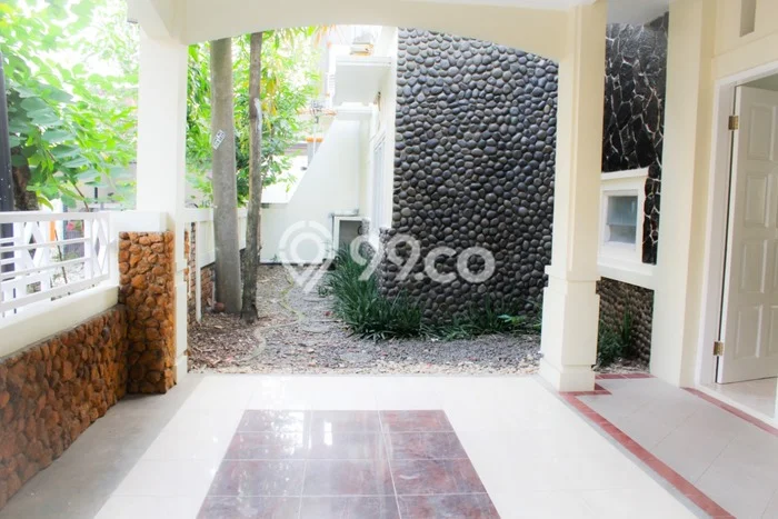 Rumah Elit LB 260m2 Siap Pakai Desain Elegan di Tanah Sareal, Bogor Rumah Elit LB 260m2 Siap Pakai Desain Elegan di Tanah Sareal, Bogor