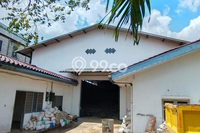 Gudang Disewakan di Kawasan Ramai Cipondoh, Tangerang Gudang Disewakan di Kawasan Ramai Cipondoh, Tangerang