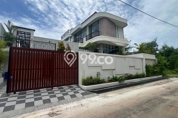 Vila Kawasan , Ukuran 460m2m², Lokasi Potensial untuk bisnis Vila Kawasan , Ukuran 460m2m², Lokasi Potensial untuk bisnis