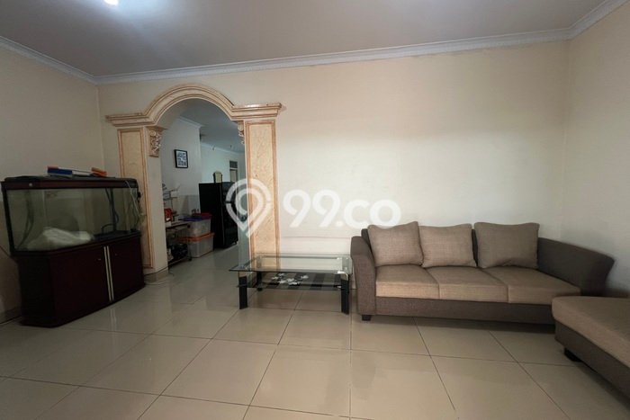 Dijual Hunian Rumah Nyaman 5 Kamar di Duta Garden, Tangerang Dijual Hunian Rumah Nyaman 5 Kamar di Duta Garden, Tangerang