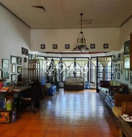 Hunian Mewah Siap Huni LT 324m2 di Sukolilo, Surabaya Hunian Mewah Siap Huni LT 324m2 di Sukolilo, Surabaya