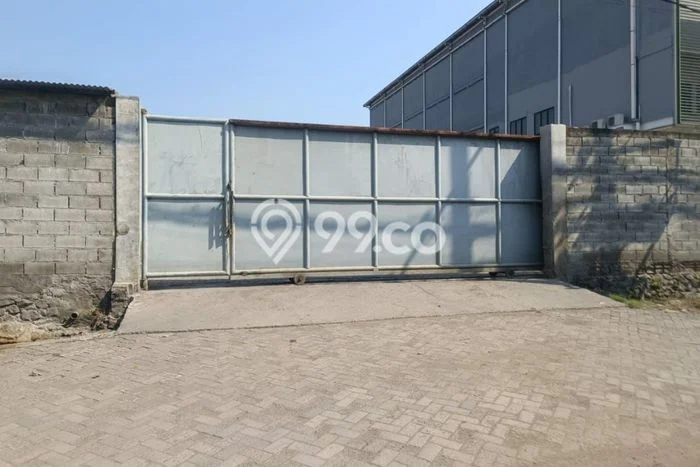 Kavling Tanah untuk Disewa di Margomulyo Lahan Luas 1525m2 Kavling Tanah untuk Disewa di Margomulyo Lahan Luas 1525m2