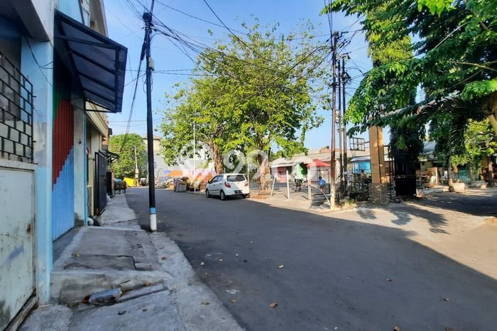 Unit Gudang Dijual di Semampir Surabaya Luas Bangunan 200m2 Unit Gudang Dijual di Semampir Surabaya Luas Bangunan 200m2