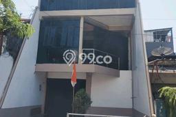 Rumah Modern 4 KT di Dukuh Kupang Surabaya Semi Furnished Rumah Modern 4 KT di Dukuh Kupang Surabaya Semi Furnished