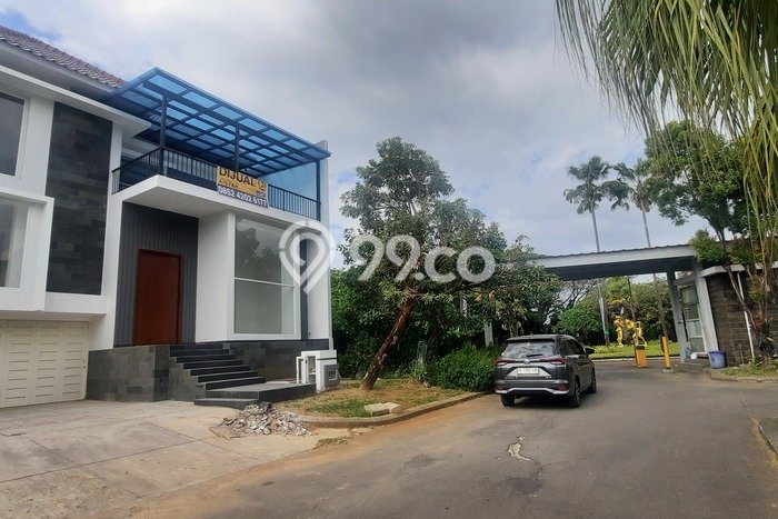Ready to Use! Premium House LT 300m2 Desain Elegan di Hertasning Ready to Use! Premium House LT 300m2 Desain Elegan di Hertasning