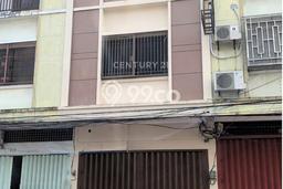 Ruko Disewa di Makassar dengan LB 100m2 Area Komersial Ramai Ruko Disewa di Makassar dengan LB 100m2 Area Komersial Ramai