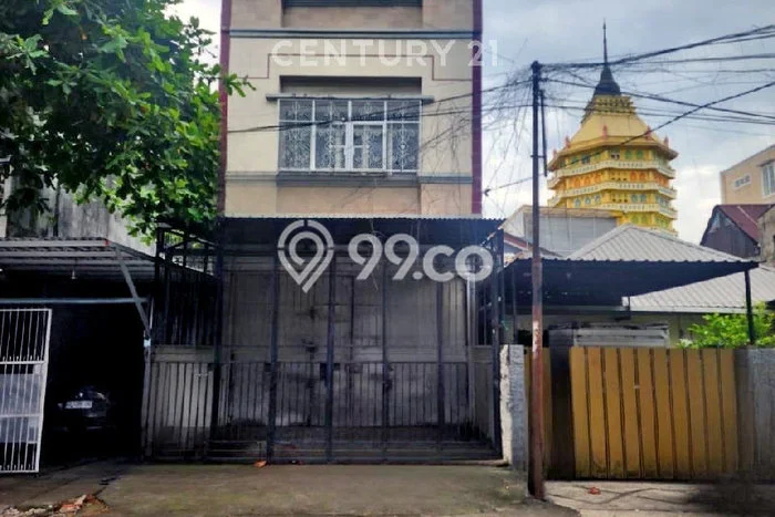 Ruko Dijual di Prime Area Makassar Luas 300m2 Ruko Dijual di Prime Area Makassar Luas 300m2