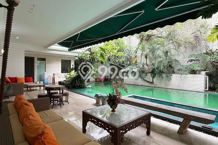 Siap Huni Hunian Elit 5 Kamar di Menteng Dekat ke Mana Pun Siap Huni Hunian Elit 5 Kamar di Menteng Dekat ke Mana Pun